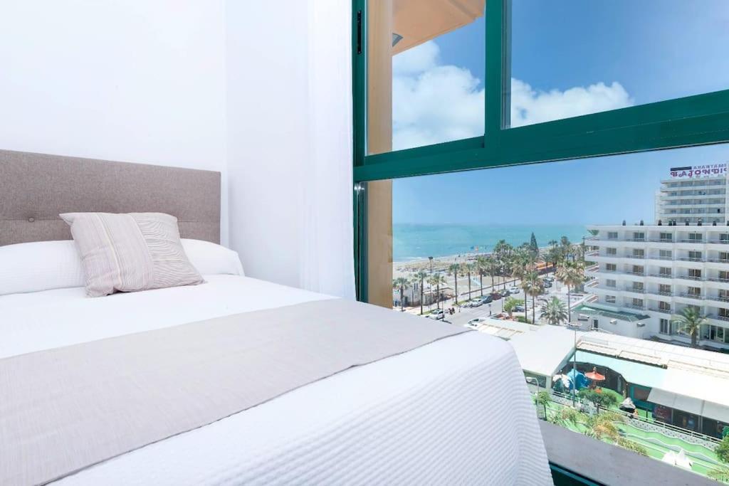 Primera Linea De Playa Torremolinos Exterior photo